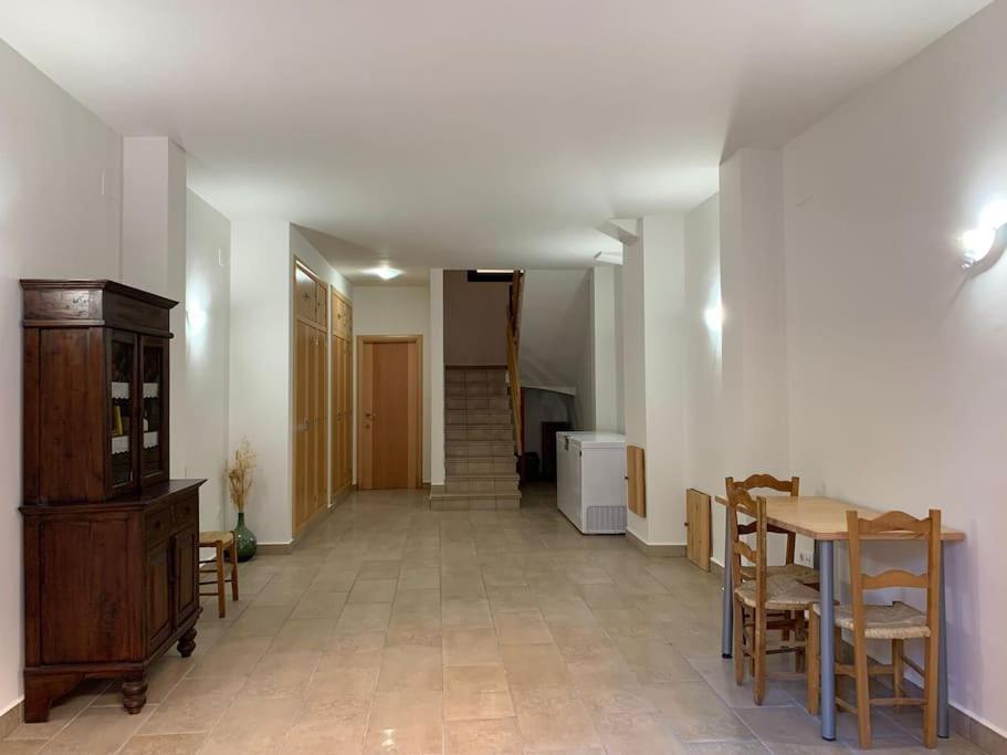 Apartamento กามาเรนา เด ลา เซียรา ภายนอก รูปภาพ