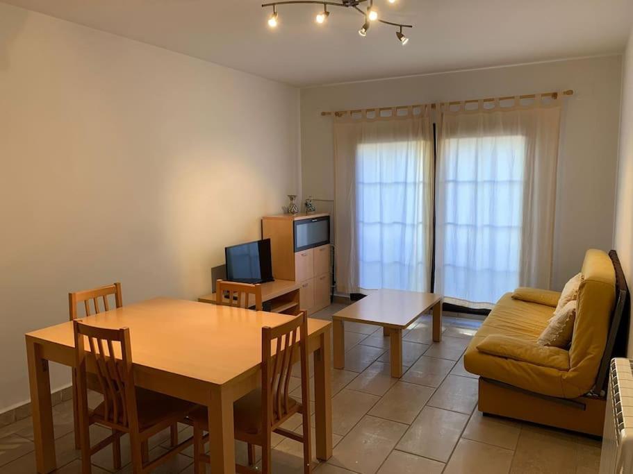Apartamento กามาเรนา เด ลา เซียรา ภายนอก รูปภาพ